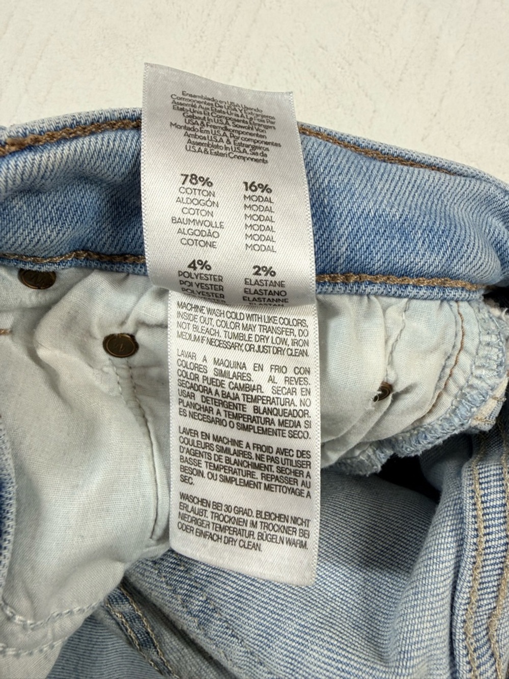 MOTHER The Weekender Fray California Cruiser Women's 27 Blue Denim Light Wash - Picture 5 of 10